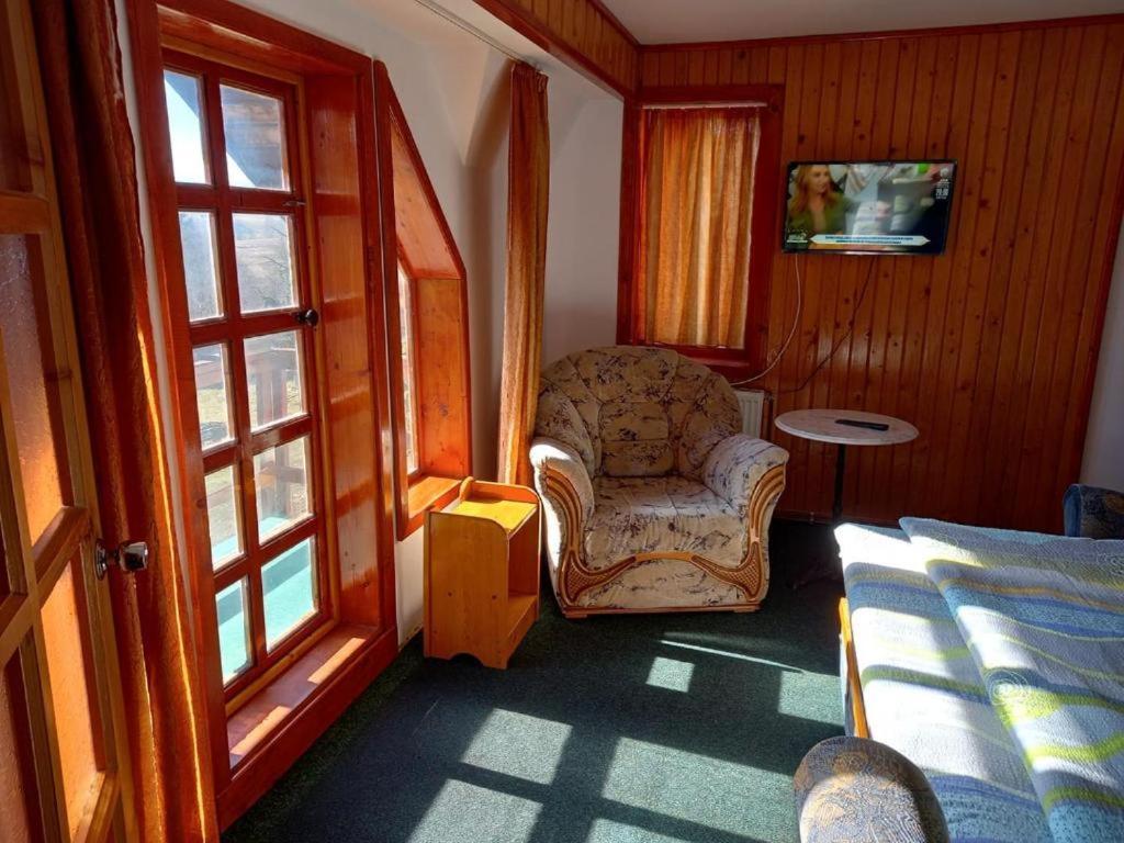 Casa Paltin Vila Si Cabane Poiana Stampei Ngoại thất bức ảnh