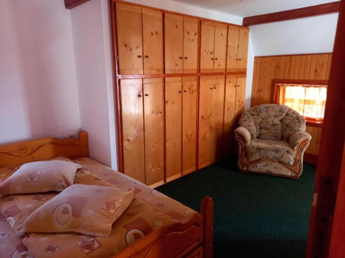 Casa Paltin Vila Si Cabane Poiana Stampei Ngoại thất bức ảnh